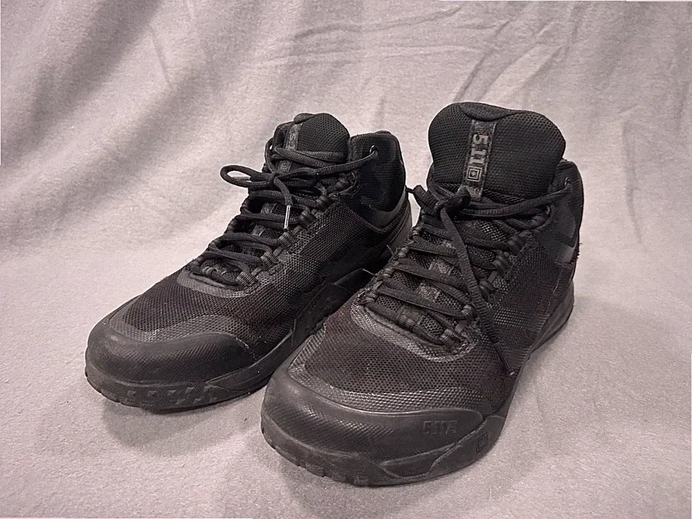 5.11 A/T Mid Boots Mens Size 8.5 Black Mesh Tactical Combat Slip Resistant