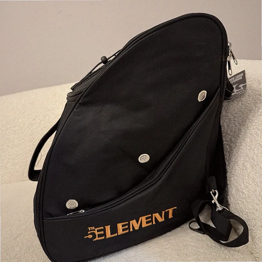 5Th Element Bomber Ski/Snowboard Boot Backpack or Carry Bag - Black & Silver