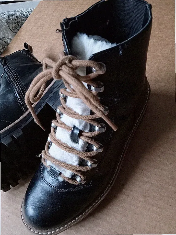 A New Day Women's Leighton Hiking Lace Up Boots With Sherpa Black Size 6.5