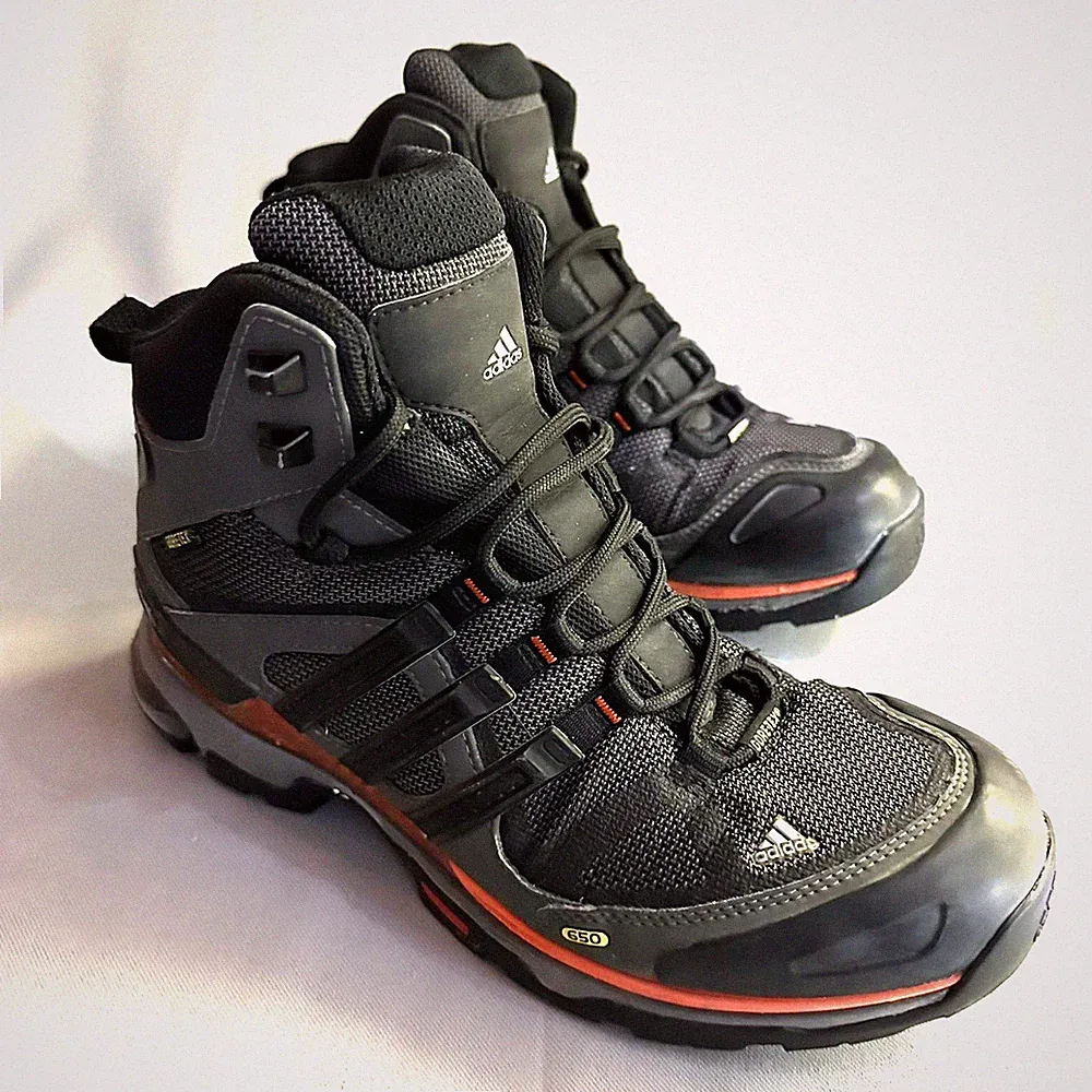 adidas Terrex Hike FM Mid Gore-Tex Waterproof Boots [2011] Women's 8 Men's 6.5
