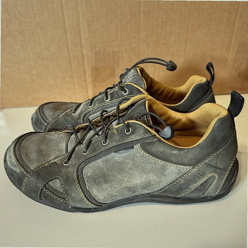 Ahnu Shoes Mens 10 Gray Lace Up Bungee Closure Sneakers Hiking Outdoor