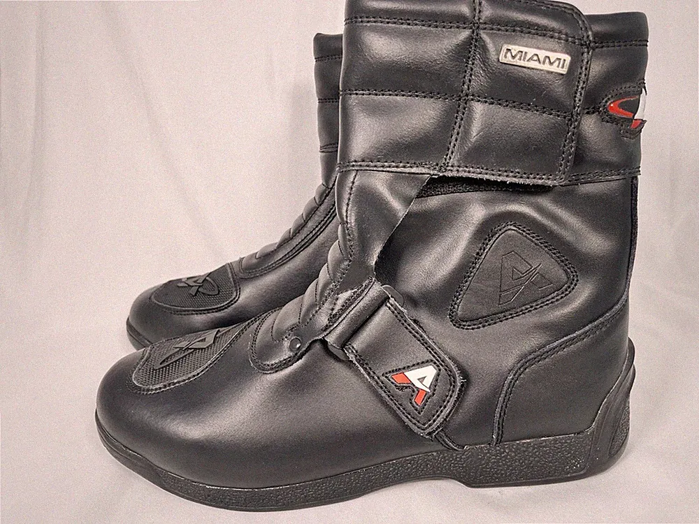 Akito Miami Motorcycle Boots UK 11 EU 45 Mens Black Leather Hook Loop Tufman