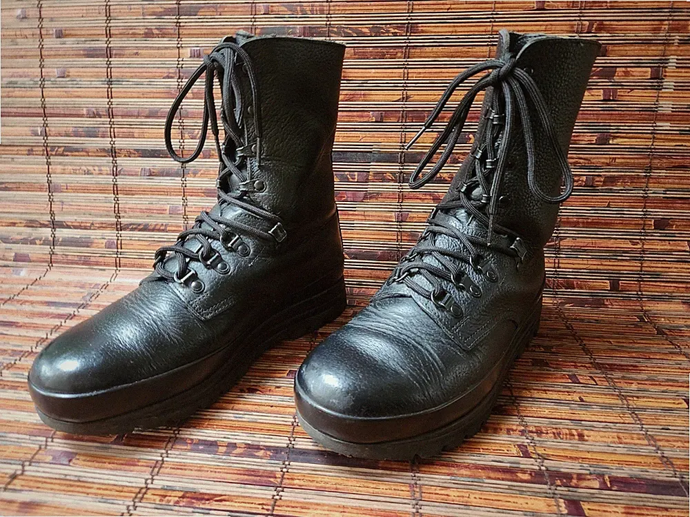 AKU LEATHER COMBAT BOOTS, SIZE - 275 MONDOPOINT, US MEN's 9, UK 8.5 EU 42.5