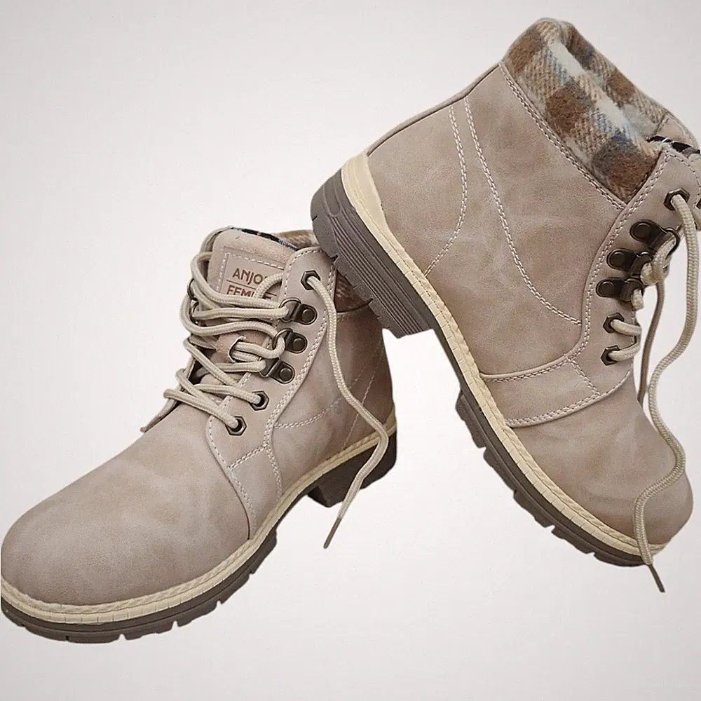 Anjou Femme Beige Lace-Up Ankle Boots Women's Size 7.5 Plaid Collar Work Hiking