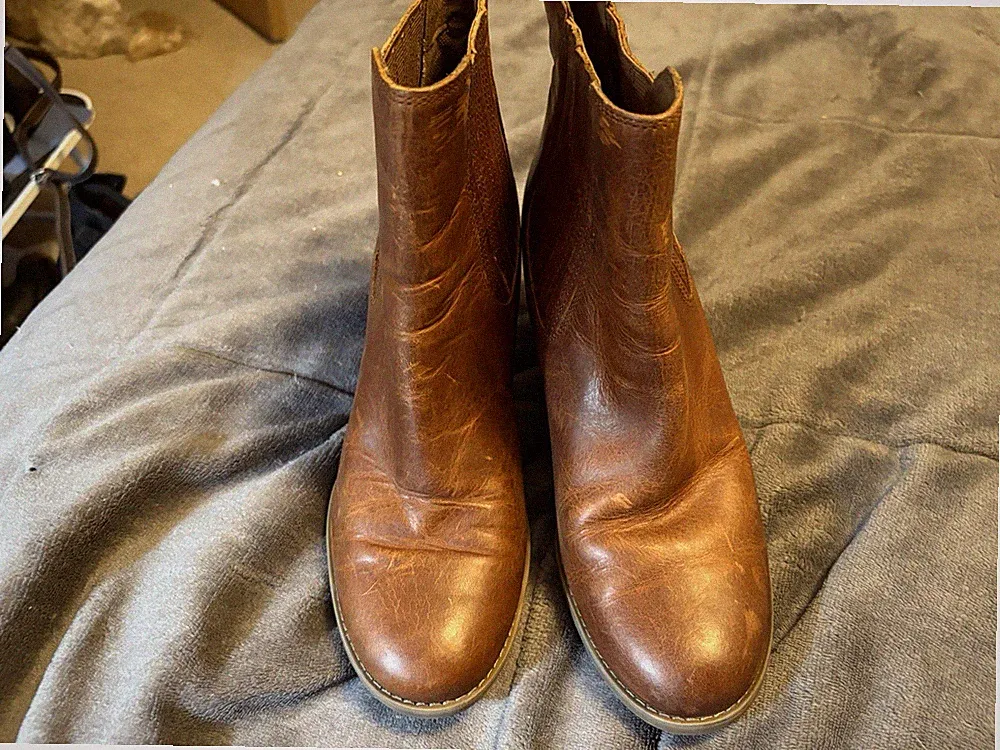 Ankle Boots Womens Size 8.5 Brown Genuine Leather Block Heel Outdoor