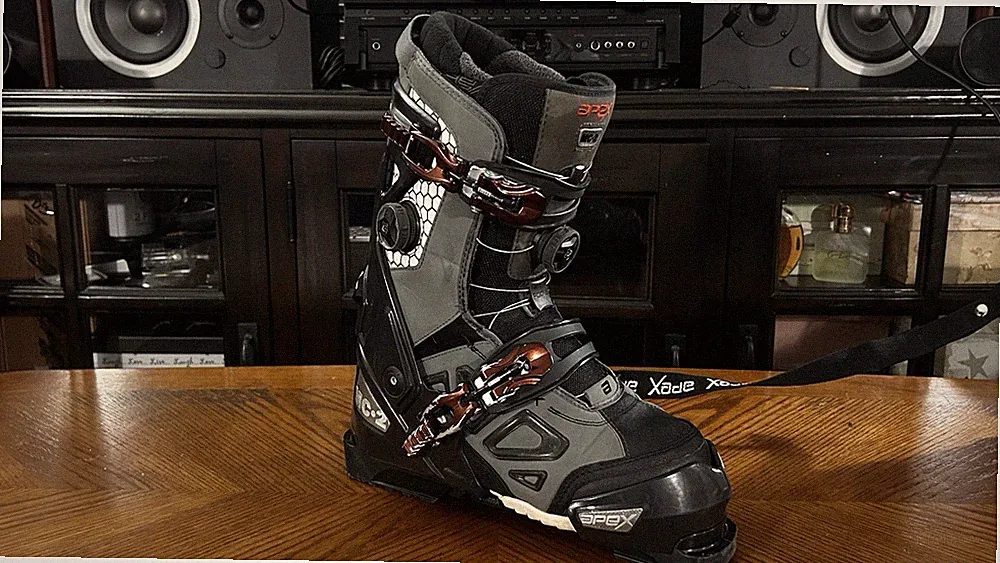 Apex Men’s Mc2 Ski Boots 28.0