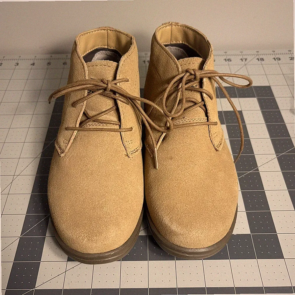 Apex Womens Paige Suede Boots Shoes Slip Resistant A501W Size 5.5 X-Wide