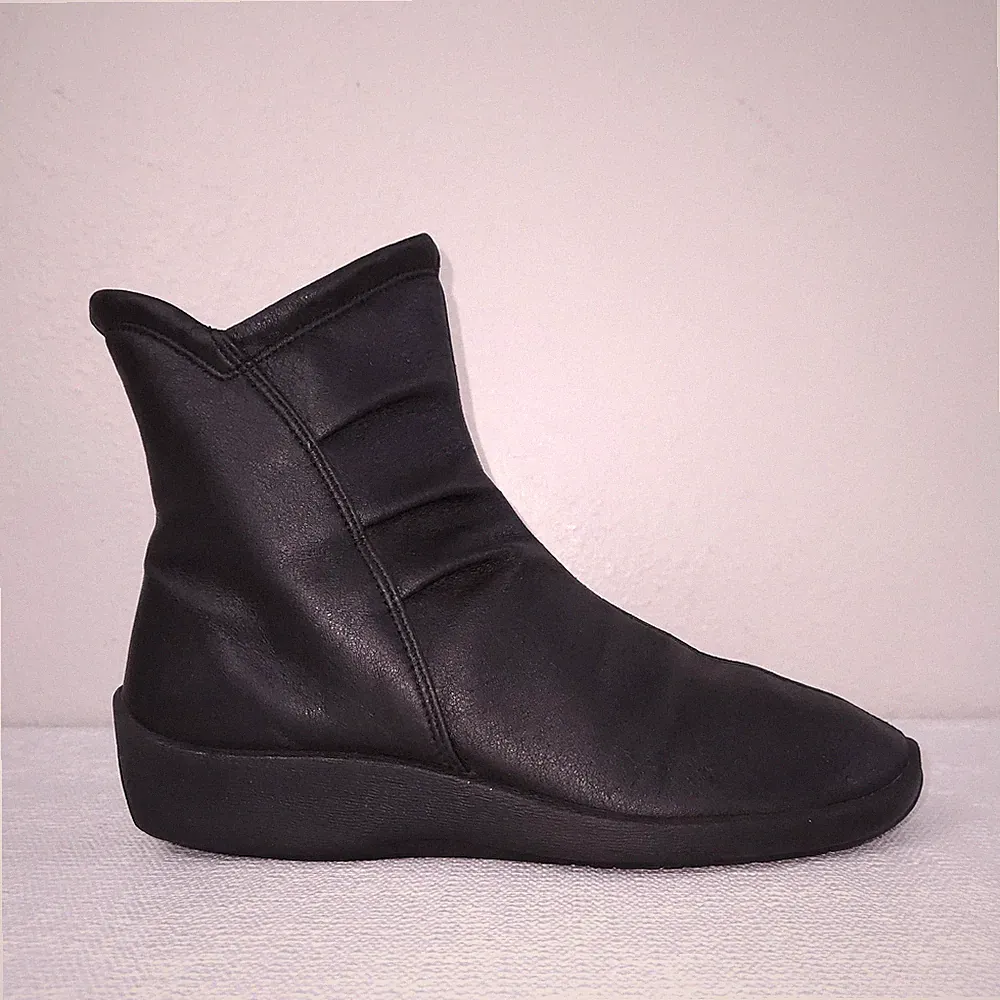 Arcopedico Ankle Boots Women's EU 41 US 9.5-10 L19 Vegan Water Resistant Paluma