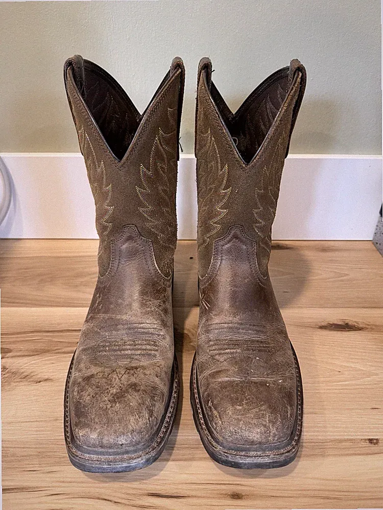 Ariat groundhog square toe western work cowboy boots size 9D
