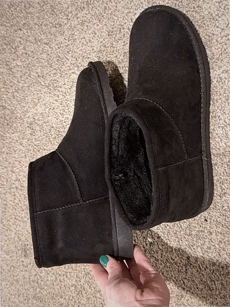 Arizona Jean Co Black Memory Foam Faux Fur Ankle Snow Boots Women’s Size 7