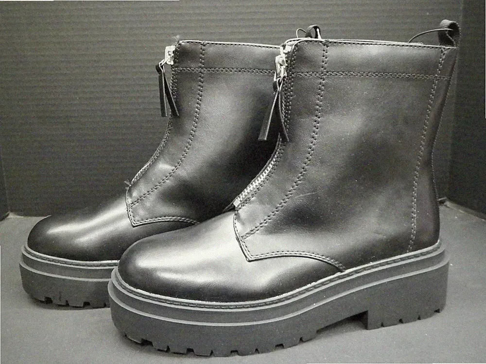 Arizona Women's Xander Black Platform Lug Sole Zip Motorcycle Boots Size 10