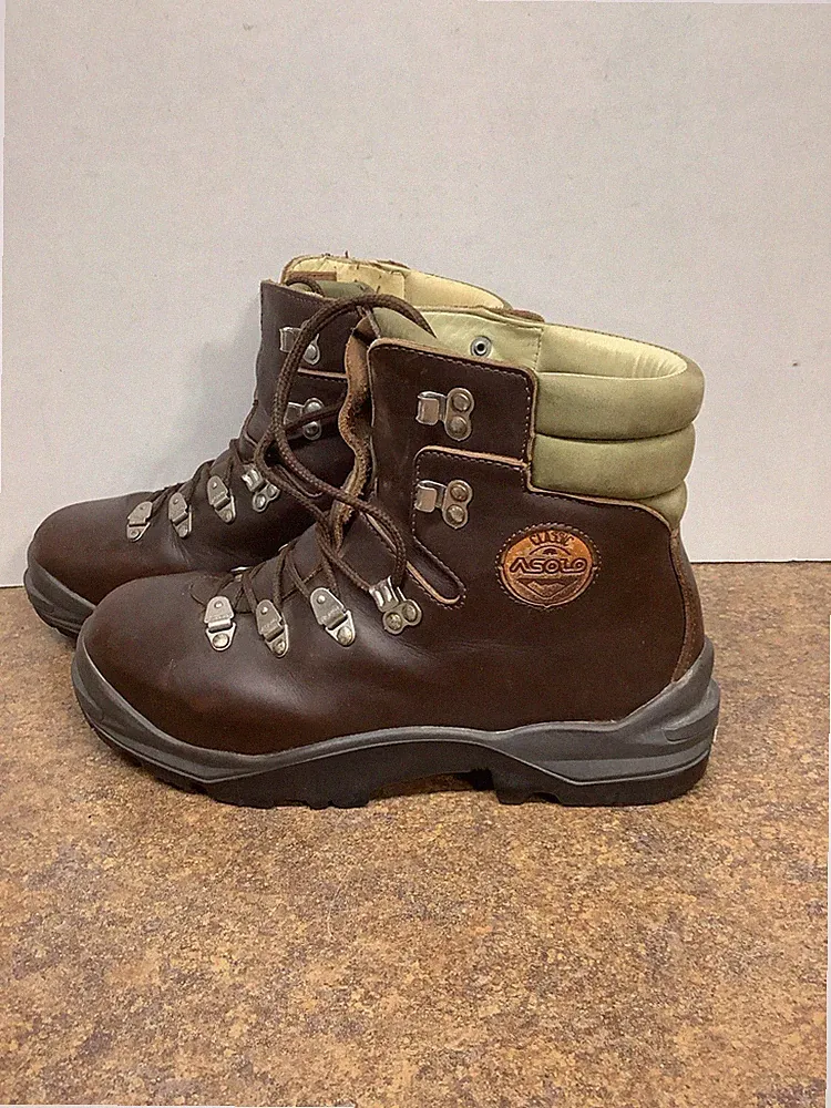 Asolo Classic Mountaineering Backpacking Boots Men’s 9-8.5 Pre-Owned Nice