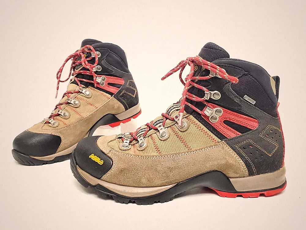 ASOLO FUGITIVE GTX Waterproof Hiking Backpacking Boots Men's US 9
