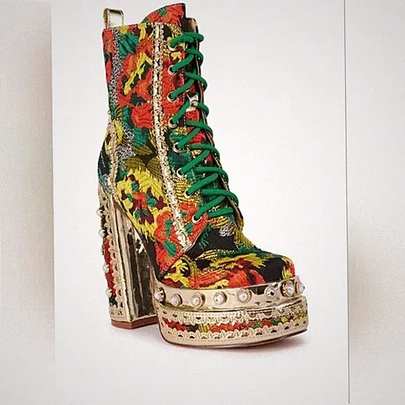 AZALEA WANG "Autumn Barque Blaze" Size: 10 Vibrant Floral High Heel Ankle Boots