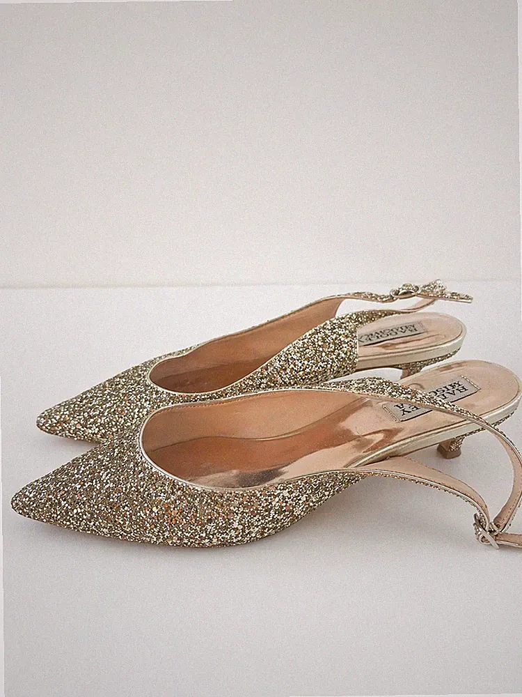 Badgley Mischka Gold Champagne Glitter Slingback Kitten Heel Size 8 — Point