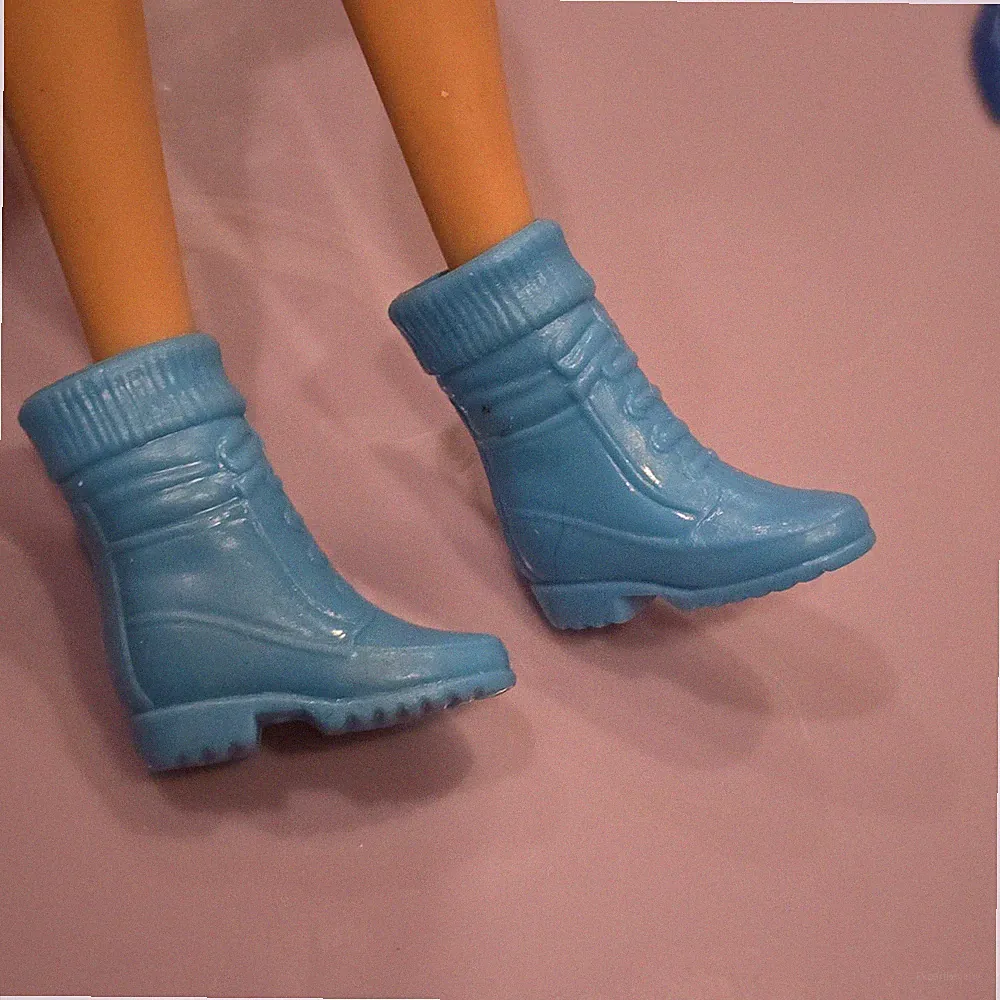 Barbie Shoes Walking Hiking LL Bean Rain Boots Light Blue flat feet arched
