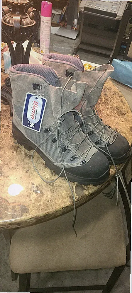 BATES Tora Bora Insulated Waterproof Mountaineering Boots Men's 14.5 N