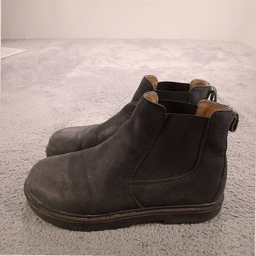 Birkenstock Boots Womens Size 9 Black Leather Chelsea Ankle Lug Sole Comfort