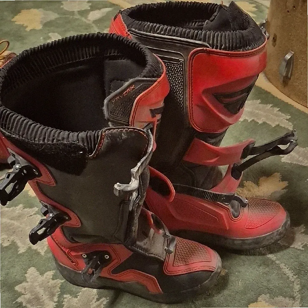 Black Motorcycle Boots