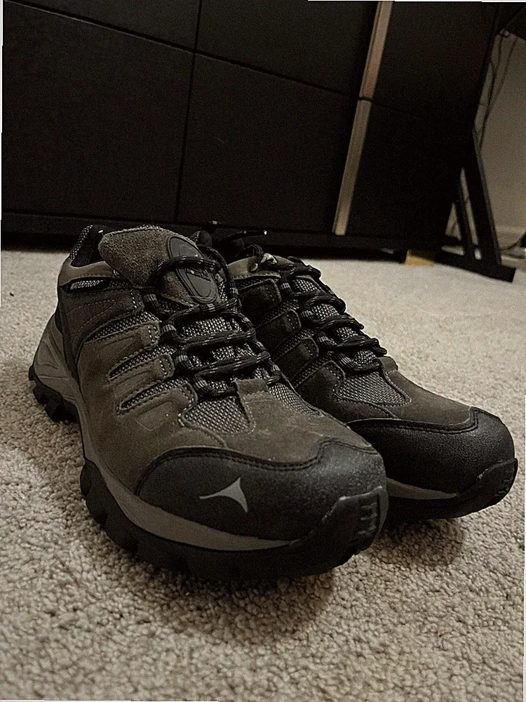 Black Waterproof Hiking Boots Size 8 One Time Used NO BOX Excellent Condition