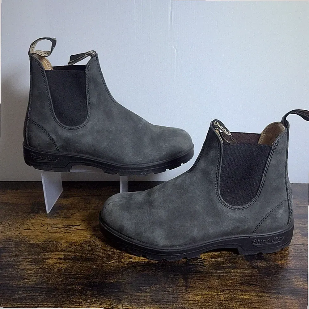 Blundstone Chelsea Boots Mens Sz 6.5 Rustic Black Suede Chunky Sole