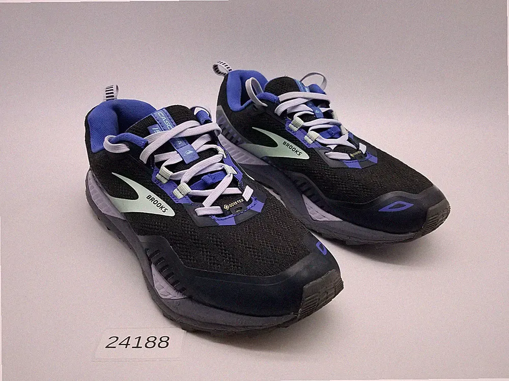 Brooks Cascadia 15 GTX Women's Size 8.5 Medium (B) Trail Running Shoes Black