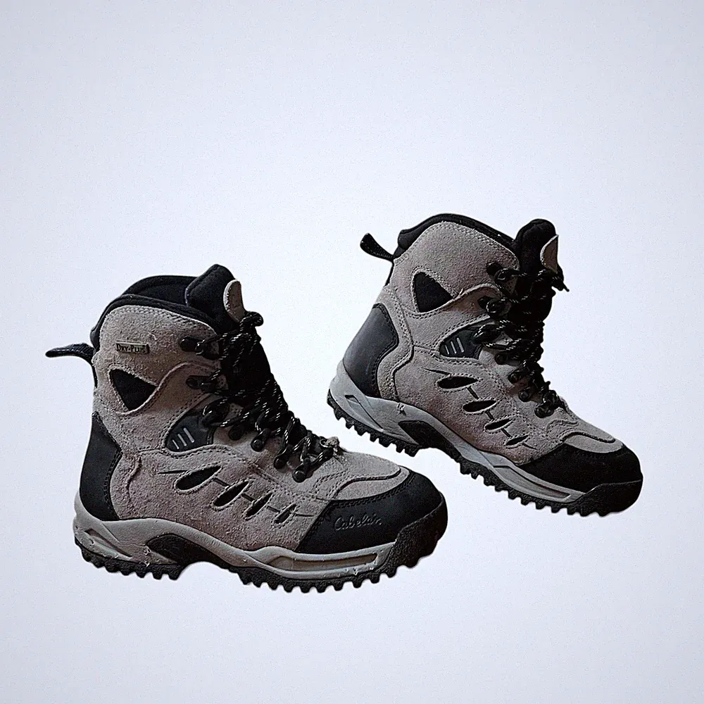 Cabela's Hiking Boots Women's 7.5 Gray Suede Thinsulate Dry Plus Trail Outdoors