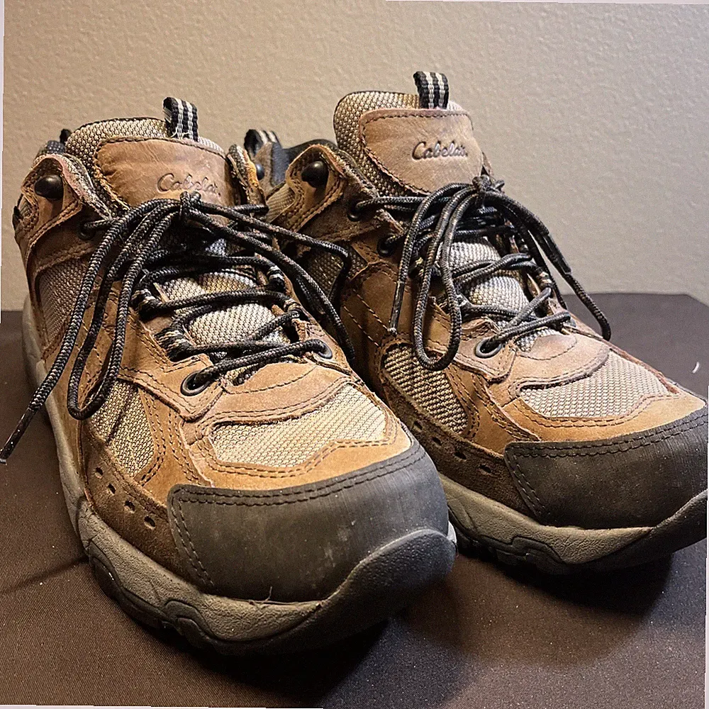 Cabela’s Men’s Grand Mesa CSA Waterproof Composite-Toe Work Boots Size 9.5D