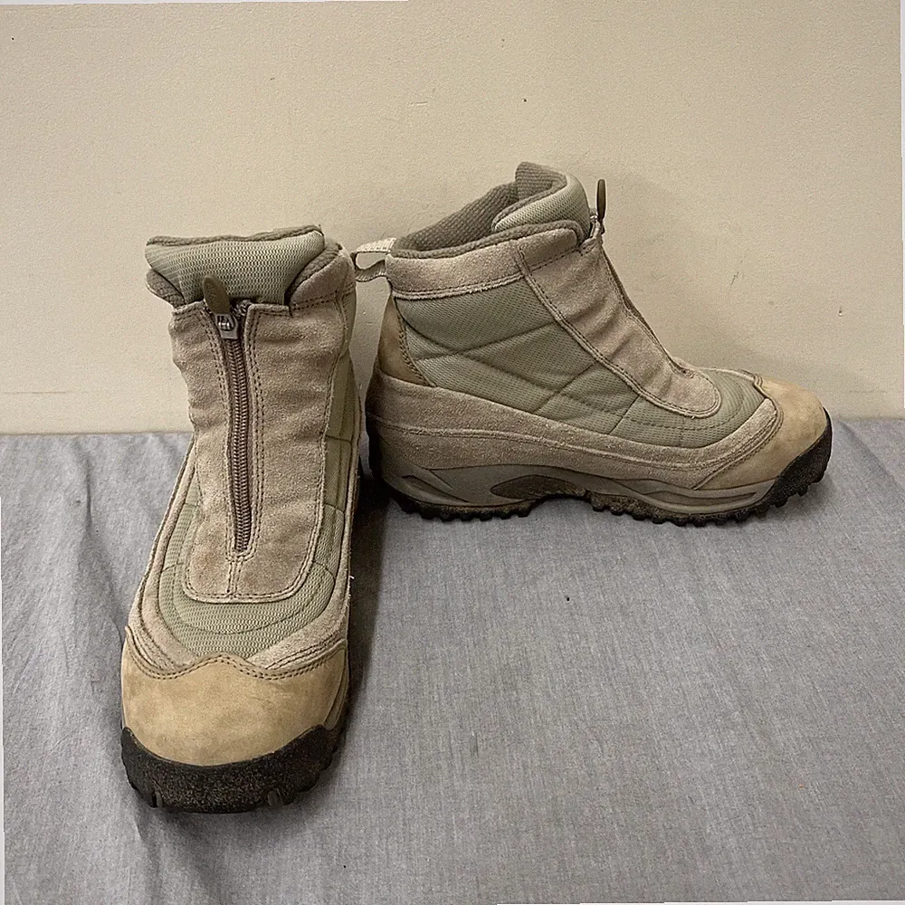 CABELA'S WOMEN'S DRYPLUS THINSULATE BEIGE & OLIVE GREEN ZIP HIKING BOOTS SZ 9M