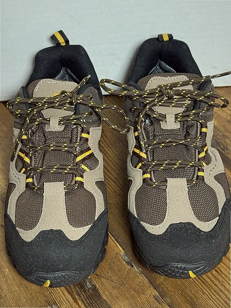 CC-Los Waterproof Suede/Mesh Women’s Hiking Shoes Size 41/10.5 NWOT (H)