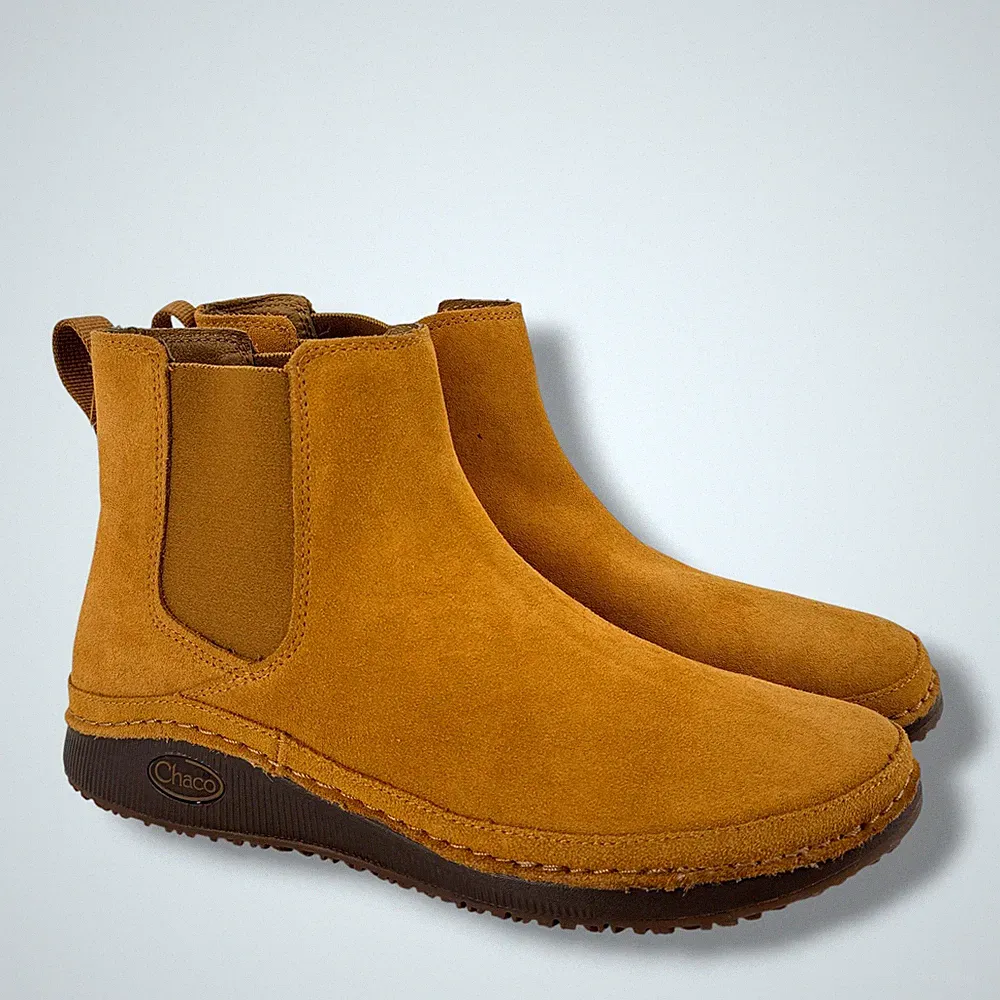 Chaco Paonia Suede Chelsea Boots Womens Size 8 Carmel Brown Pull On Comfort