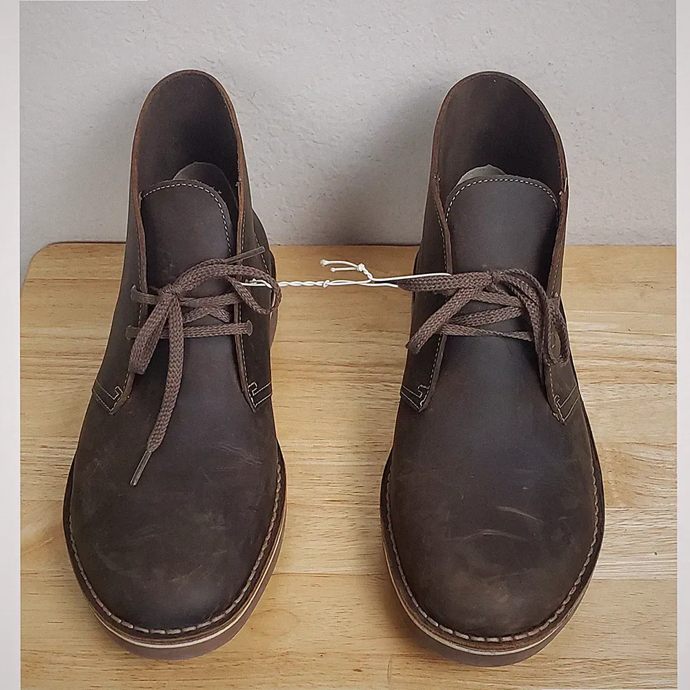 Clarks Desert Boots Dark Brown Leather Lace Up Chukka Boots Mens Size 11.5
