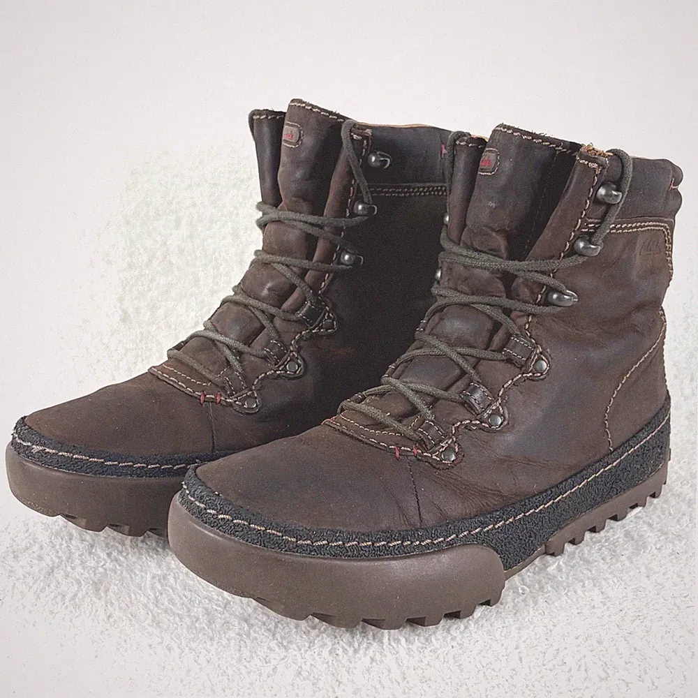 Clarks Mens 9M Hiking Boots Dark Brown Leather Lace Up High Top Trail Shoes