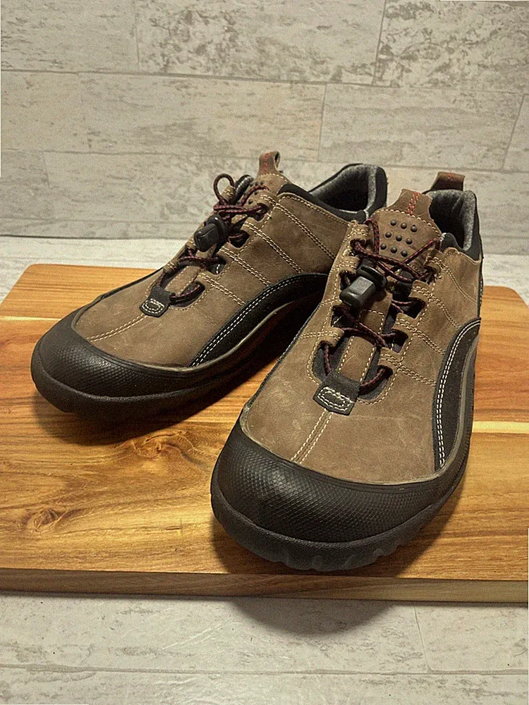 Clarks Muckers Leather Waterproof Hiking Shoes Thinsulate Brown Men's Sz 10 -NEW