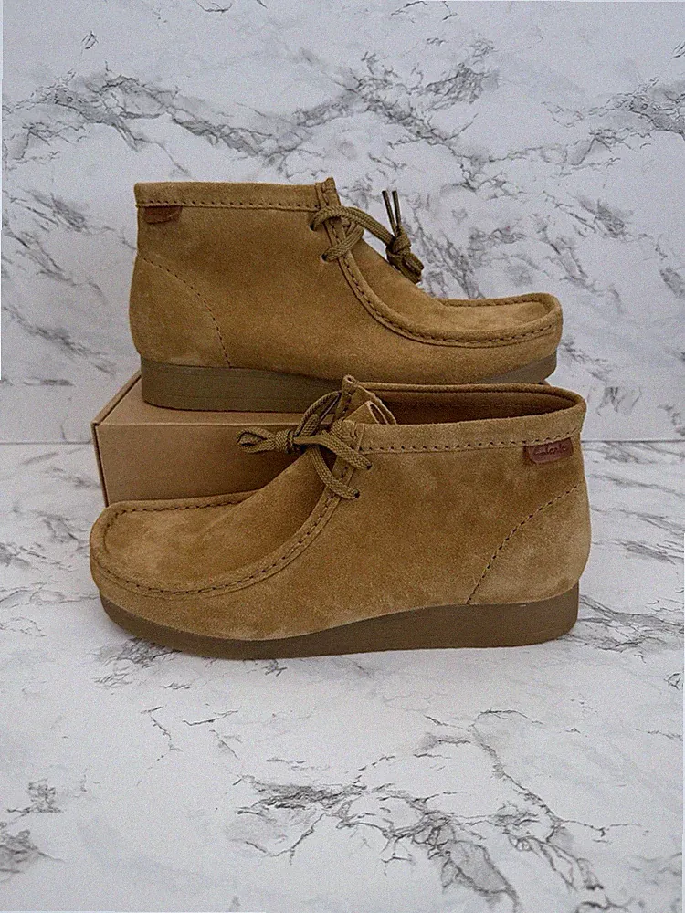 Clarks Wallaston Chukka Boots Casual Shoes Dark Sand Suede Men’s Size 10