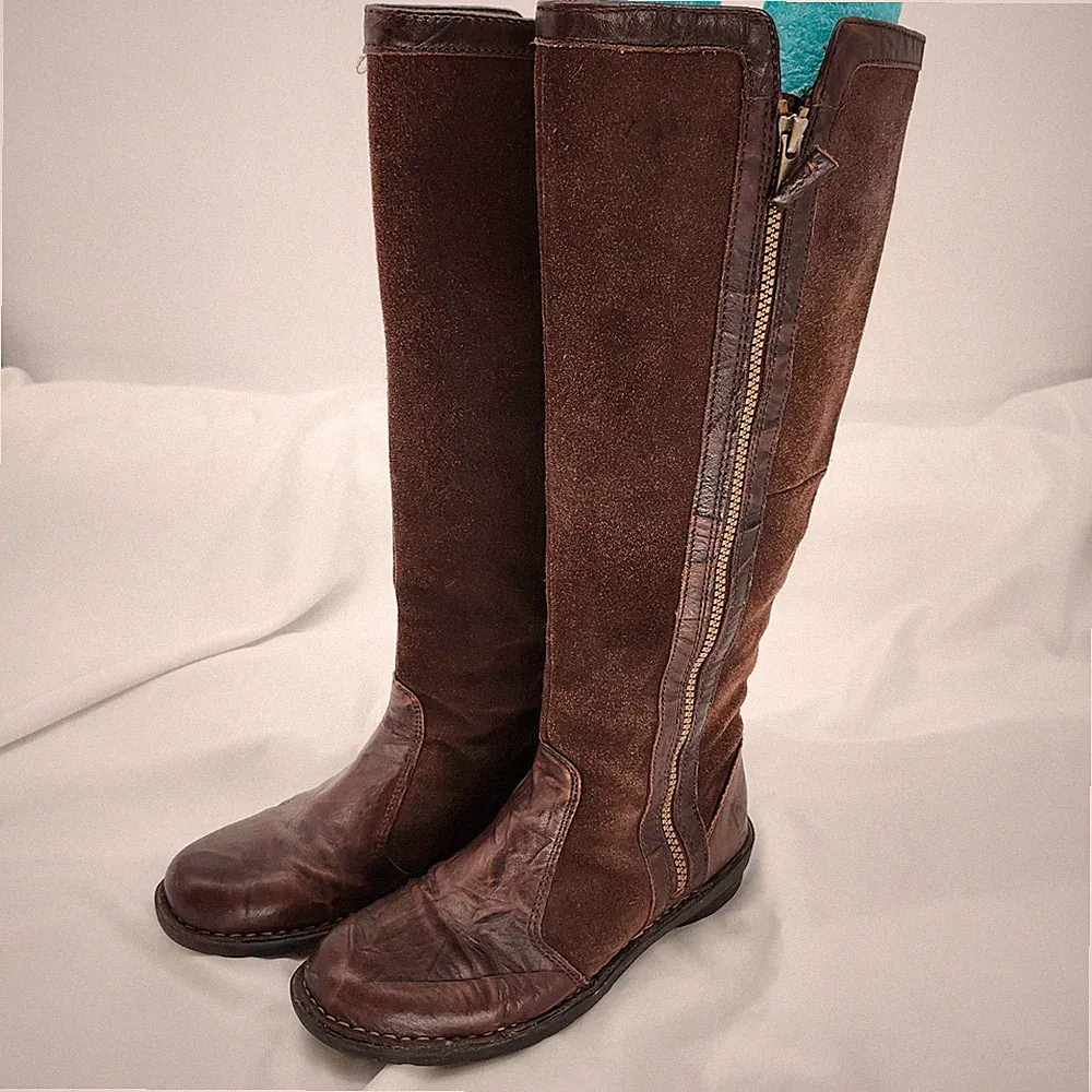 Clarks Womens Brown Suede Leather Knee High Boots 7M Equestrian 17" Side Zip