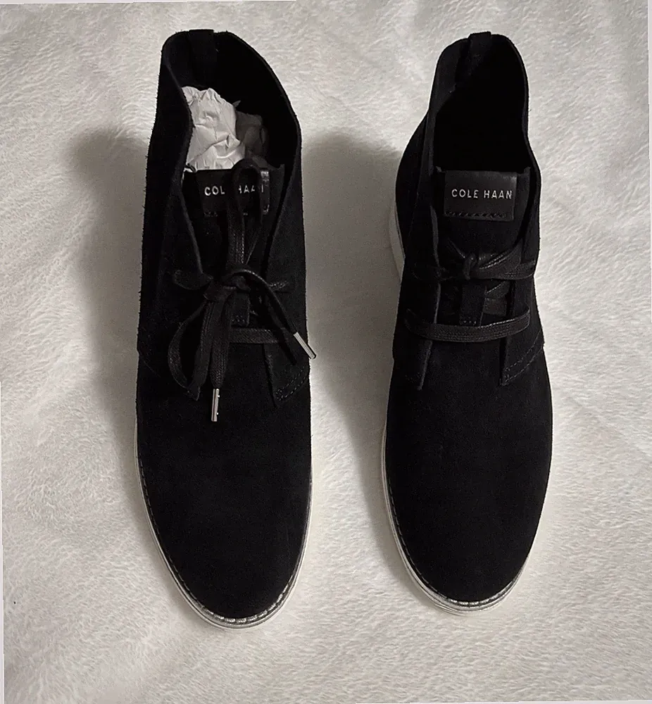 Cole Haan Grand OS Chukka Boots Women’s Size 7.5 Black Suede Lace Up