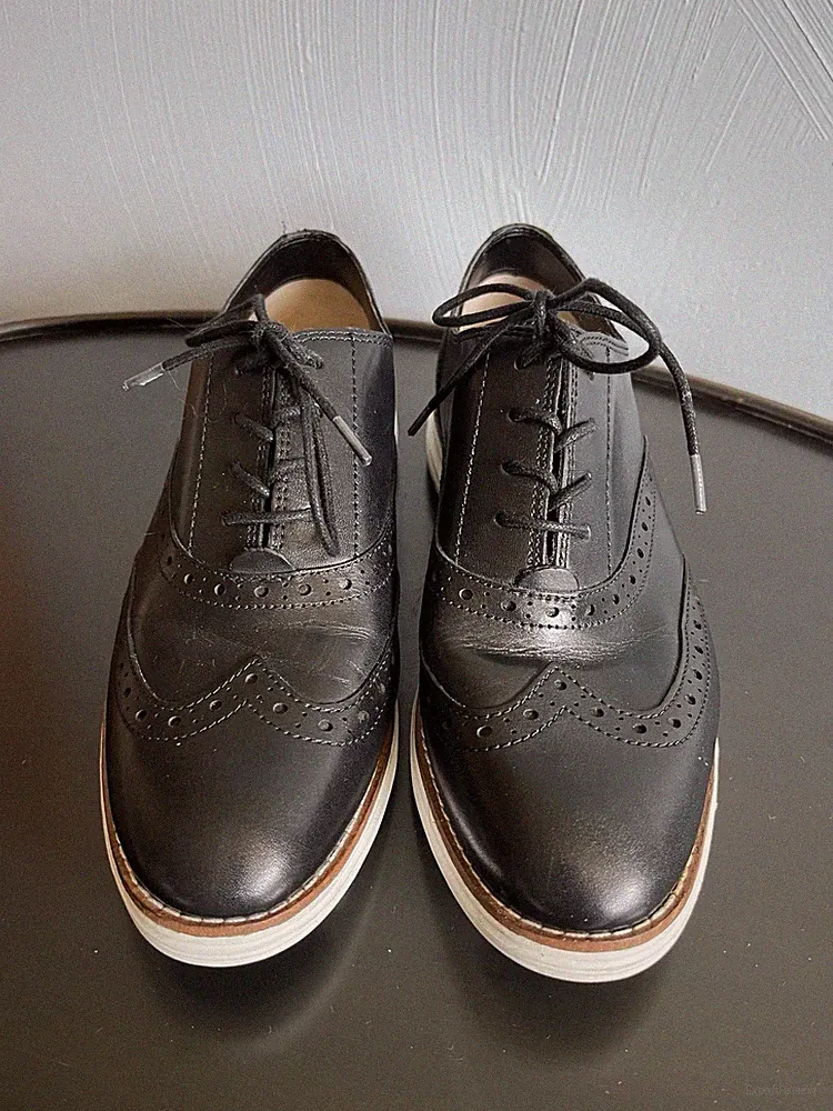 COLE HAAN OriginalGrand Black Leather Wingtip Oxfords Shoes Brogues Women’s 8B