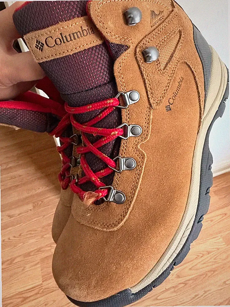Columbia Brown Suede Hiking Boots with Red Trim