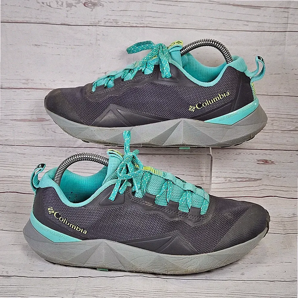 Columbia Facet 15 Trail Running Shoes Women's US 9 Gray Teal Outdoors Hiking
