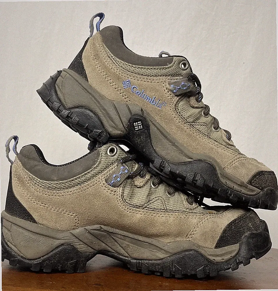 Columbia Low Hiking Boots Youth Men 6 Waterproof Brown Suede Outdoor Trail Shoes
