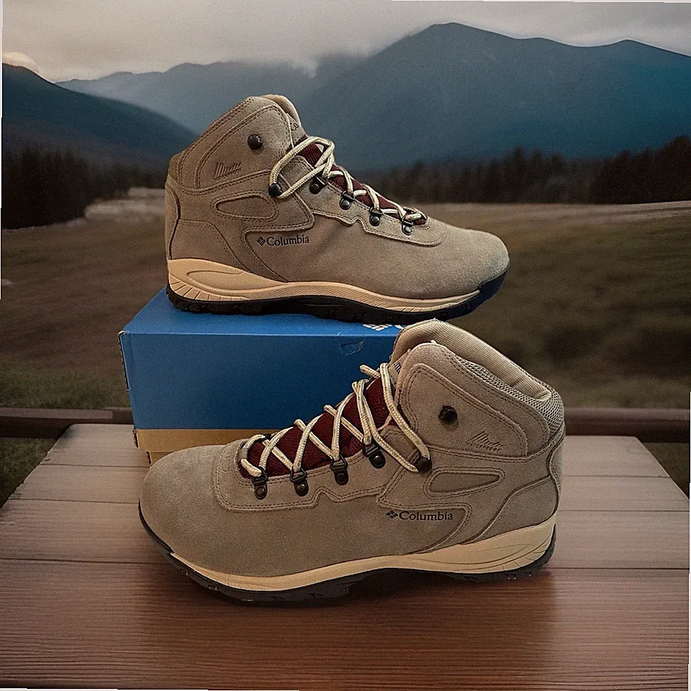 Columbia Mid Yoncalla Suede Boots Waterproof Insulated Men’s Sz 12 Hiking Winter