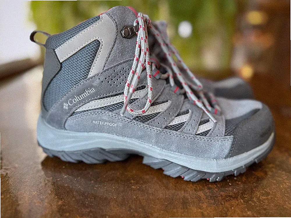 Columbia Women's Crestwood Mid Waterproof Hiking Boots Graphite Sz 9.5