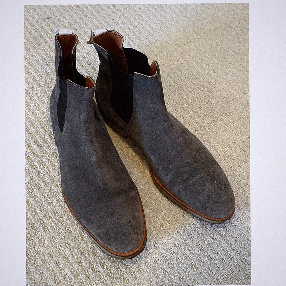 Common Projects Suede Chelsea Boots Gray Pull On Ankle Men's Leather Lined