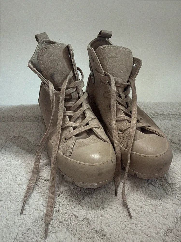 Converse All Star Taupe Leather Combat Boots Womens US Size 8 Lace Up