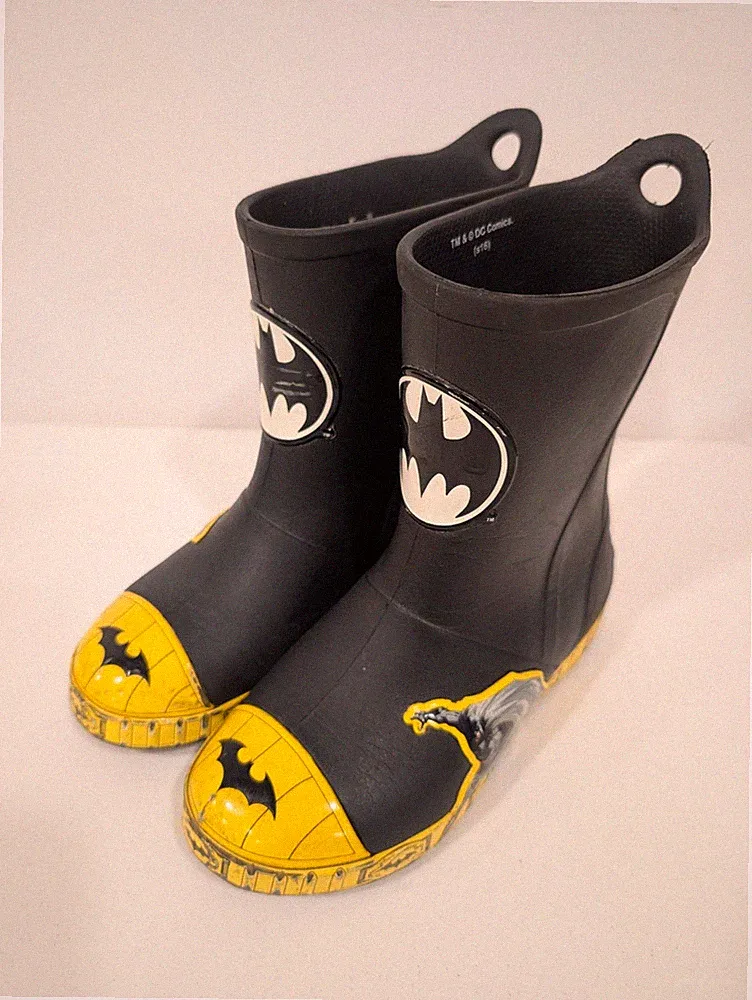 Crocs Bump It Up Batman Rain Boots size J1
