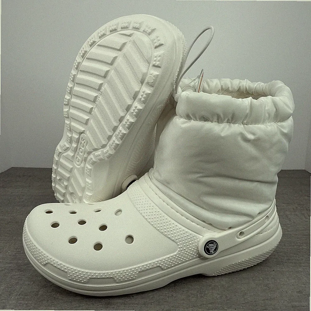 Crocs Classic Lined Neo Puff White Boots 206630-143 Men's Size 11