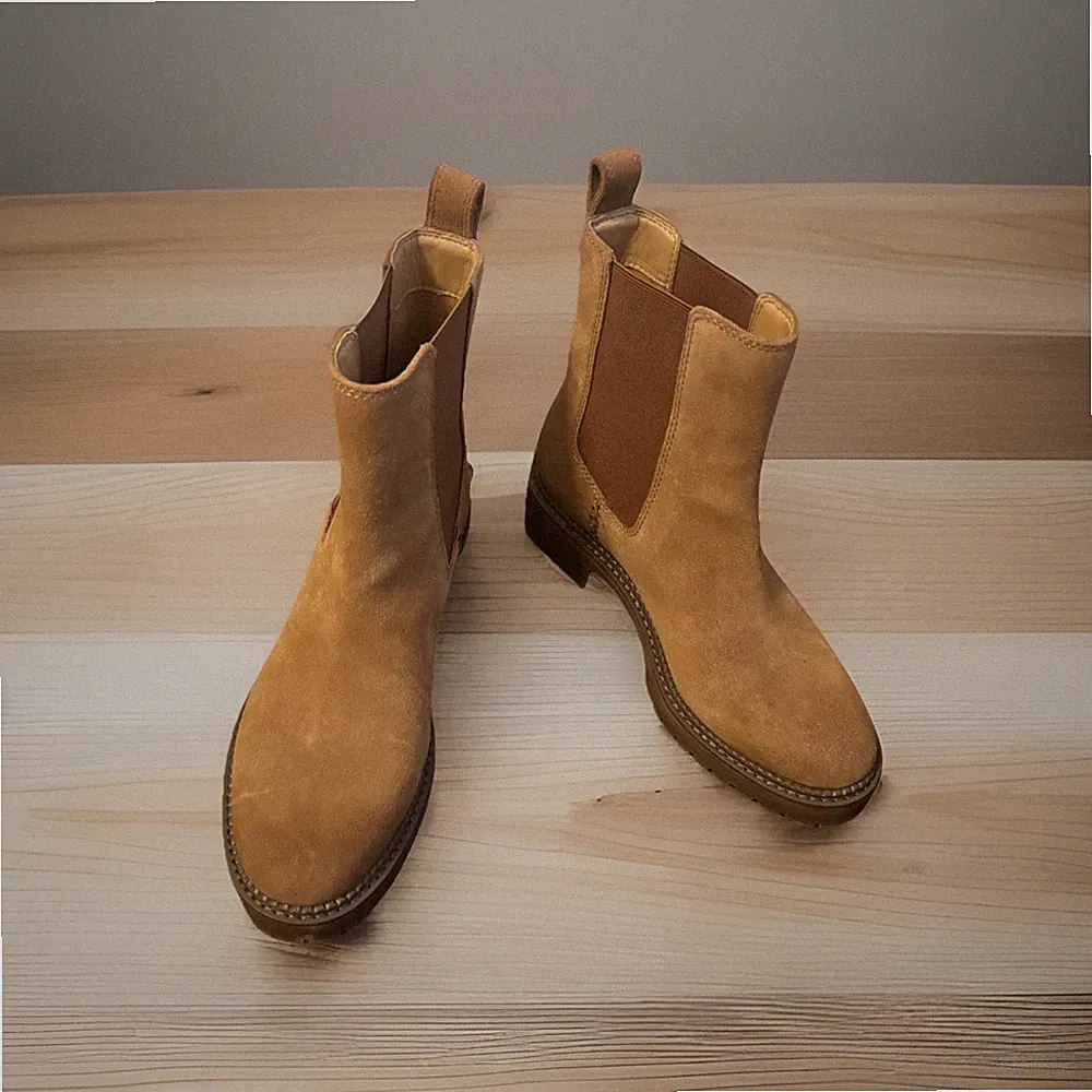 Crown Vintage Lanbart Men Ankle Chelsea Boots 7.5 M Brown Suede Leather Pull On