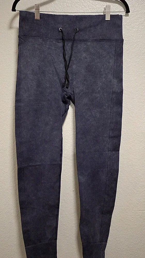 Curves Size N Combat Boots CRVS Dark Gray High Waist Ribbed Leggings XL