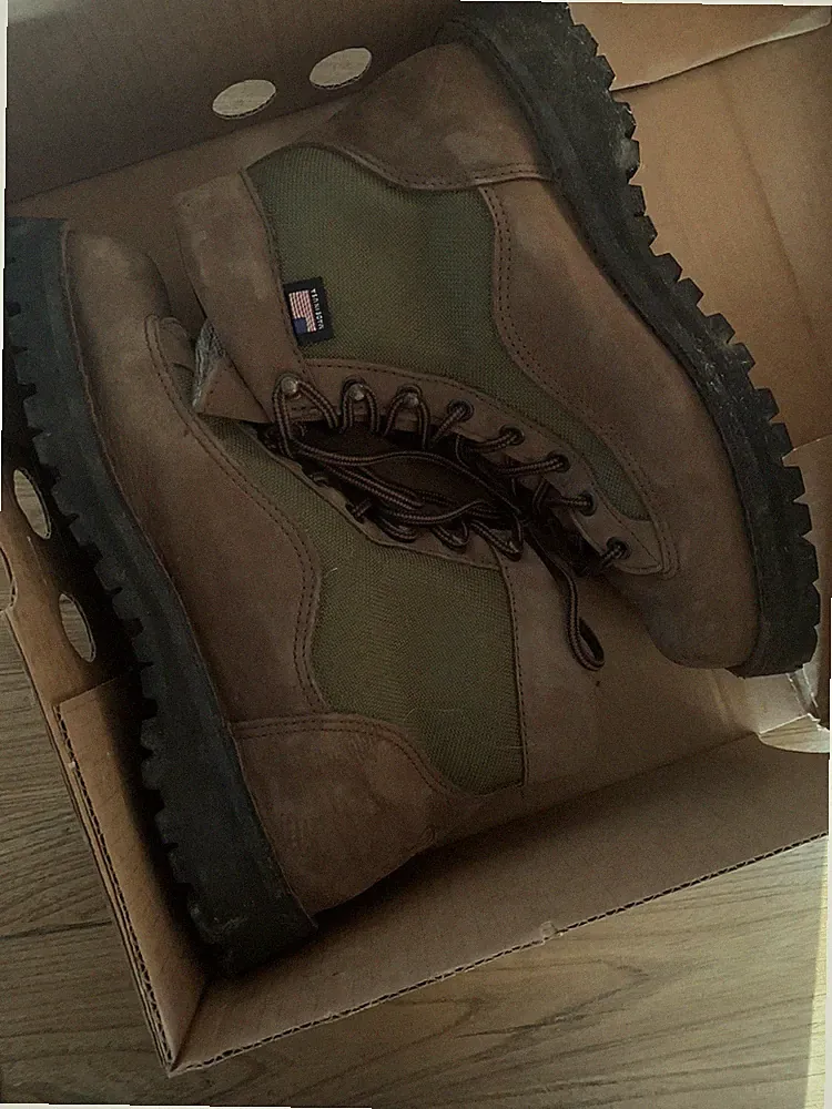 Danner Light II Hiking Boot 8.5 Women’s Gore Tex Leather USA With Box